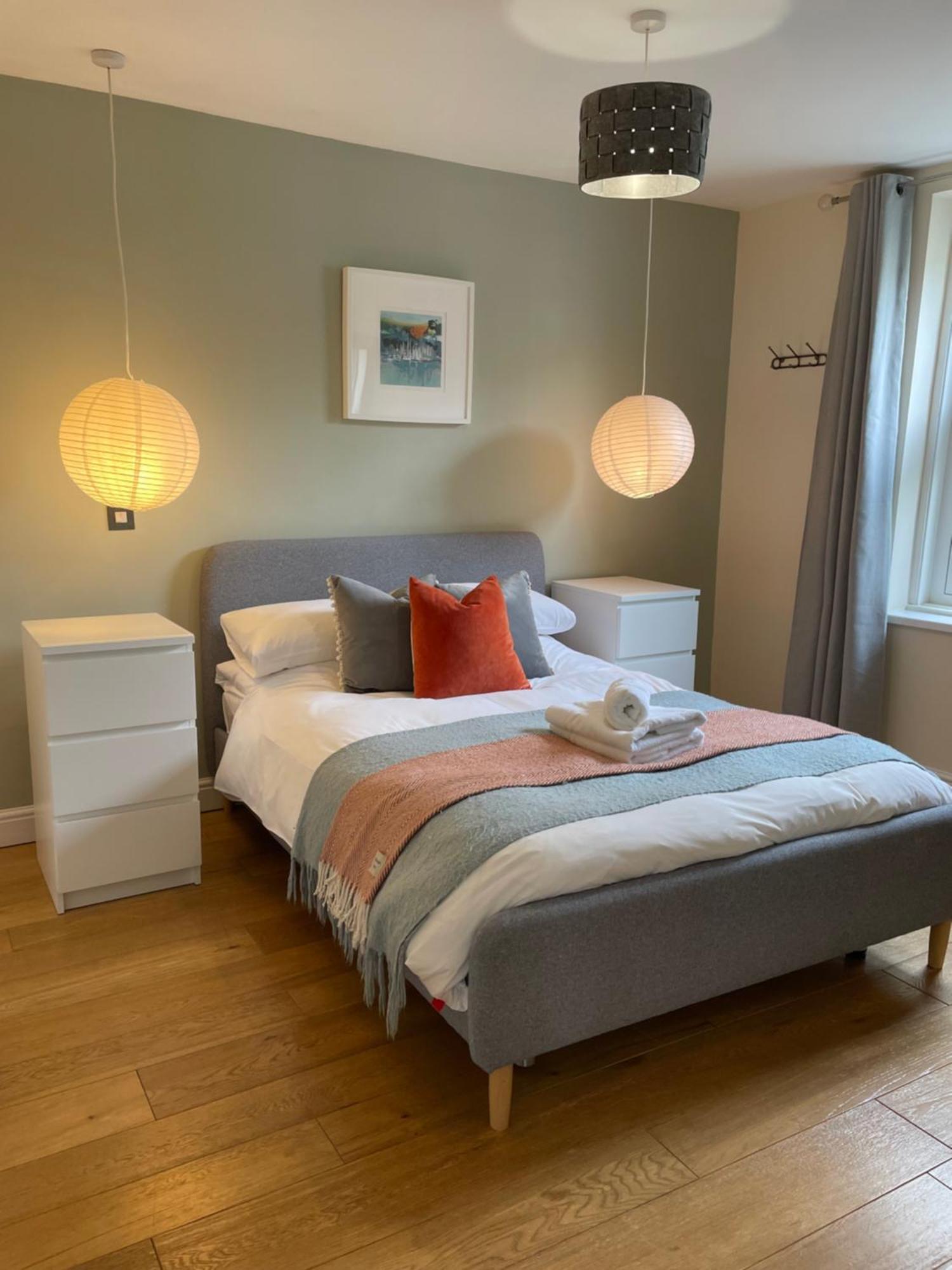 Just B -Town Centre, 2 X Double Bedroom Apartment With Smart Tv, Full Kitchen & Great 1400 Power Shower! St Elmo Cottage Dartmouth Exterior foto