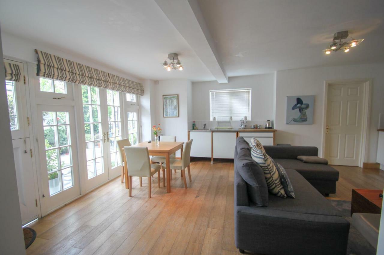 Just B -Town Centre, 2 X Double Bedroom Apartment With Smart Tv, Full Kitchen & Great 1400 Power Shower! St Elmo Cottage Dartmouth Exterior foto